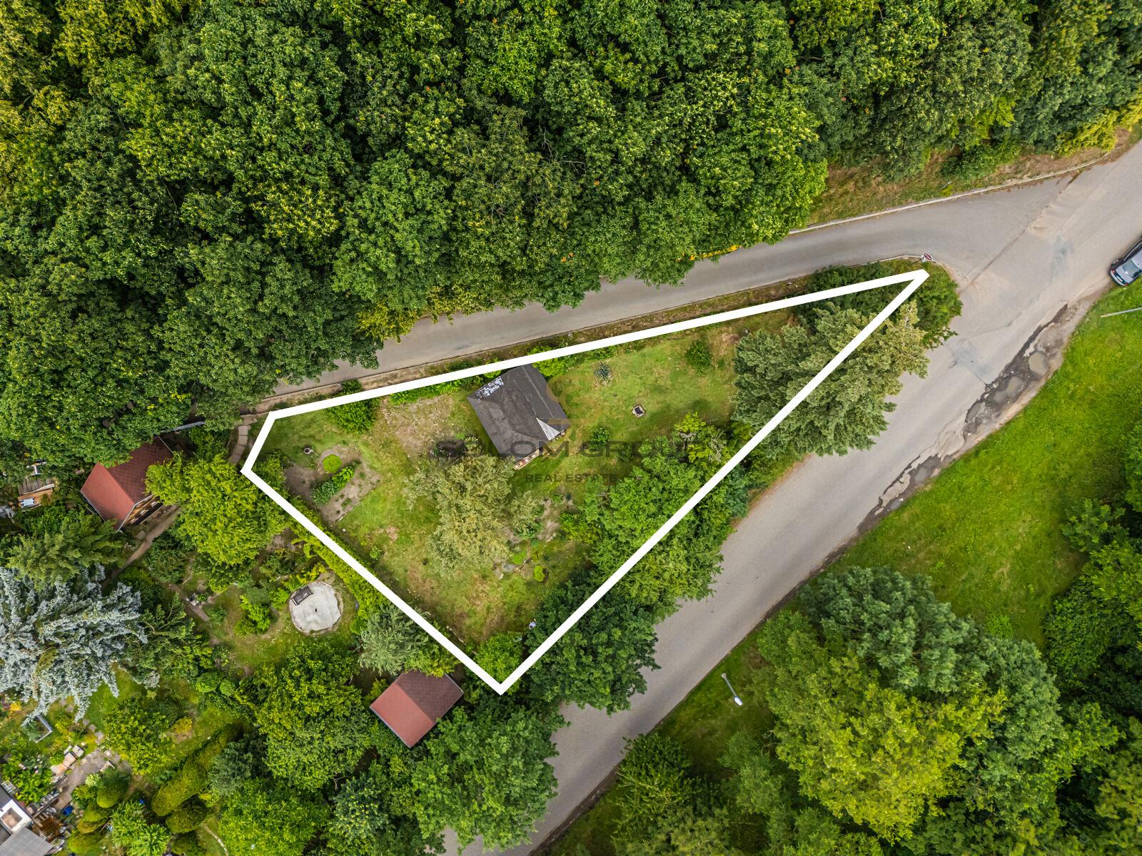 Prodej chaty, 1+kk, Hrdlořezy, pozemek o výměře 431 m²