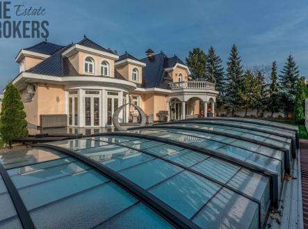 Prodej - dům/vila, 359 m² obrázek