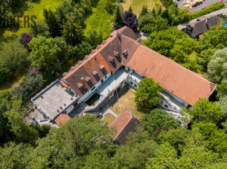 dji-20240709135104-0544-d-hdr.jpg | Prodej - dům/vila, 1 850 m²