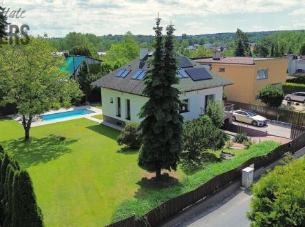 Prodej rodinného domu, 229.8 m2, Mukařov | Prodej - dům/vila, 229 m²