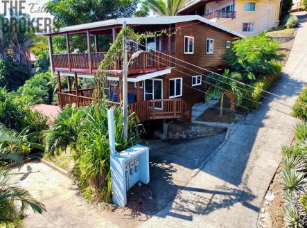 Two Story Wooden Home Czech Village | Prodej - dům/vila, 326 m²