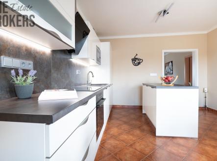 pana8029.jpg | Prodej - dům/vila, 172 m²