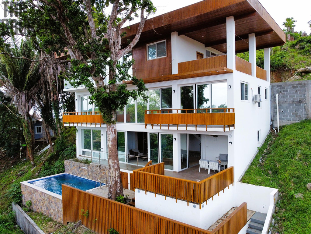 The Marina Home, 5BD & 4BT Jonesville Point, Roatan