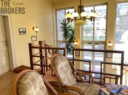 obrazek-whatsapp-2025-04-24-v-12.16.02-a896e4dd.jpg | Pronájem - kanceláře, 100 m²