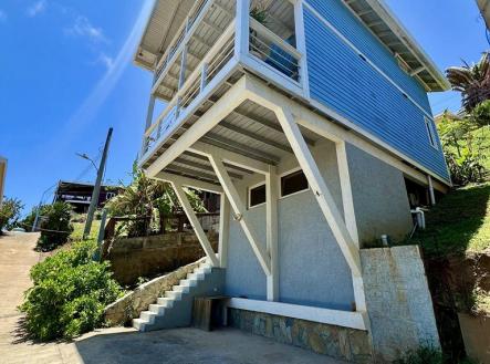 Blue House Czech Village, Roatan | Prodej - dům/vila, 106 m²