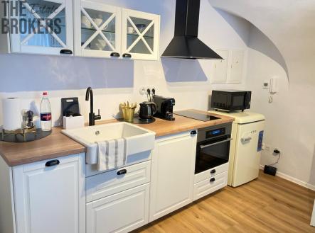 Pronájem bytu, 2+1, 72 m² obrázek