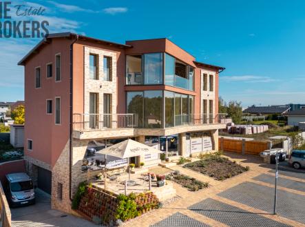dji-20241014144450-0822-d-hdr.jpg | Pronájem - obchodní prostor, 99 m²