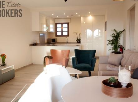 353-las-sierras-apartment-02.jpg | Prodej bytu, 3+kk, 68 m²