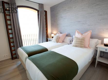 353-las-sierras-apartment-09.jpg | Prodej bytu, 3+kk, 68 m²