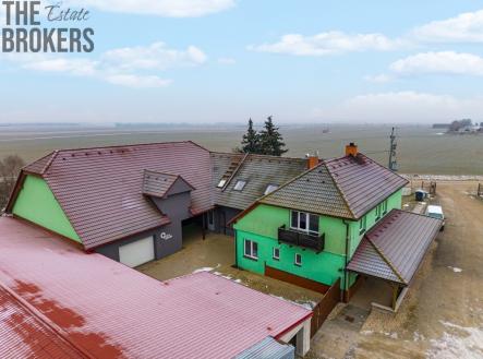 miroslav-sklad.jpg | Prodej - kanceláře, 1 190 m²