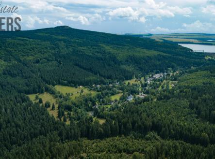 dji-20250801133805-0318-d.jpg | Prodej - pozemek pro bydlení, 13 708 m²