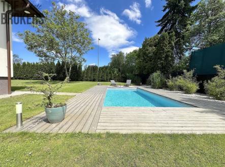 Prodej rodinného domu, 229.8 m2, Mukařov | Prodej - dům/vila, 229 m²