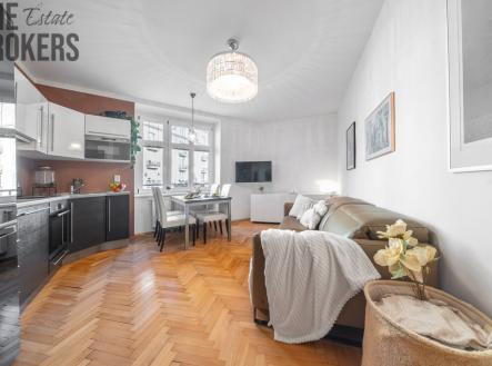 6.3.2025-5-kvetna-7-of-11.jpg | Prodej bytu, 3+kk, 60 m²