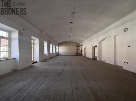 img-6239.jpg | Pronájem - kanceláře, 370 m²