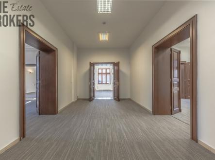 we6a4010-hdr.jpg | Pronájem - kanceláře, 230 m²