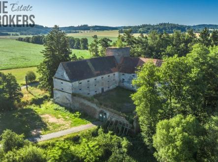 we6a7908-hdr.jpg | Prodej - historický objekt, 7 927 m²