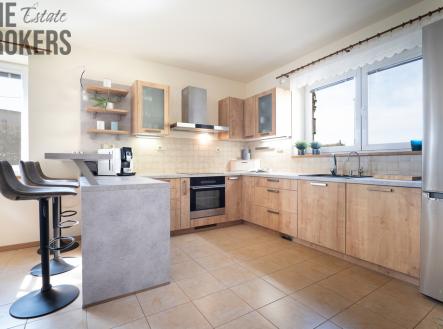 pana9280.jpg | Prodej - dům/vila, 153 m²