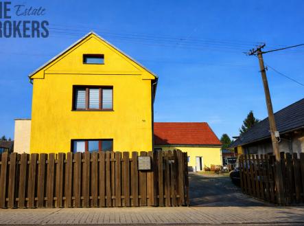 chatgpt-image-16.4.2026-12-39-27.png | Pronájem bytu, 2+kk, 42 m²