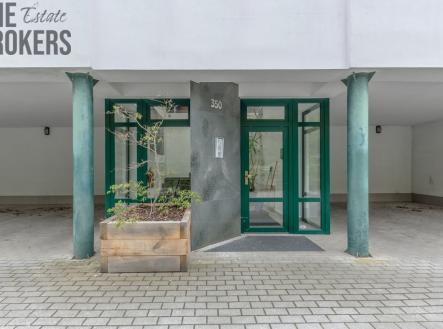 we6a0508-hdr.jpg | Pronájem - nájemní dům, 296 m²