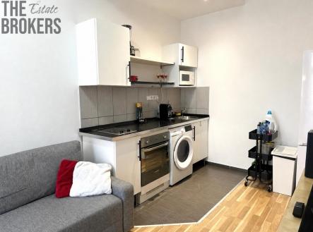 whatsapp-image-2026-05-05-at-12.04.51.jpeg | Pronájem bytu, 2+kk, 36 m²