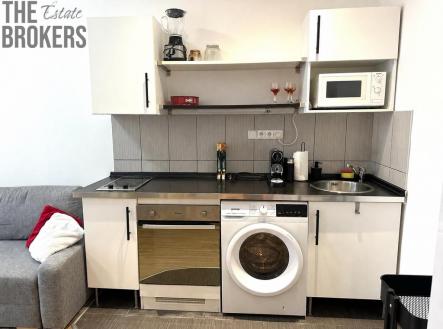 whatsapp-image-2026-05-05-1.jpeg | Pronájem bytu, 2+kk, 36 m²