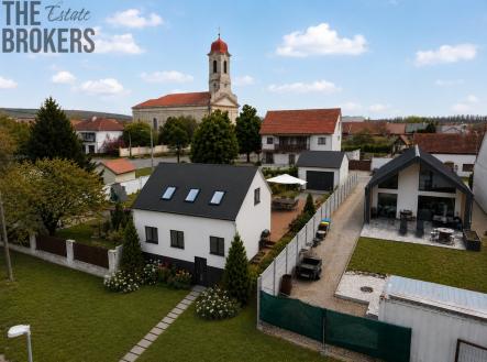 70b2839040214df6de1f6a204942c614afe62f9ad89af795ef0f84acfa3a0cce.jpg | Prodej - pozemek pro bydlení, 338 m²
