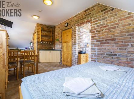 Penzion | Prodej - hotel, 157 m²