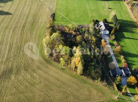 3 | Prodej - pozemek pro bydlení, 1 902 m²