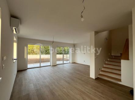 2 | Prodej - dům/vila, 136 m²