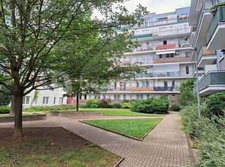 2 | Prodej bytu, 1+kk, 100 m²