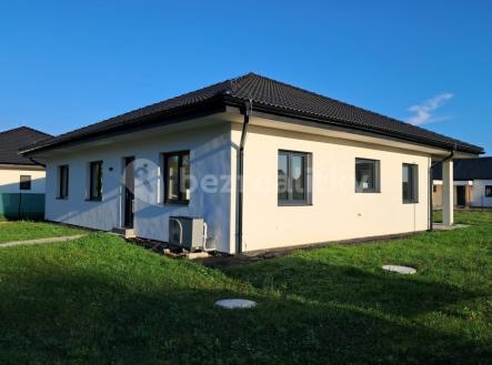 4 | Prodej - dům/vila, 172 m²