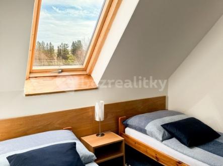 2 | Prodej - dům/vila, 890 m²