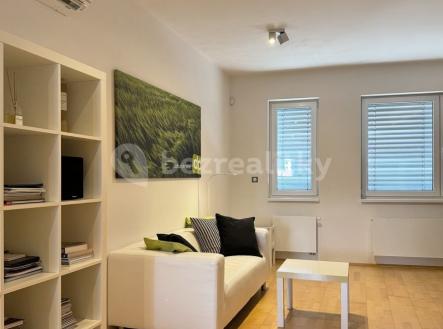 3 | Prodej bytu, 1+kk, 44 m²