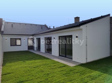 3 | Prodej - dům/vila, 107 m²