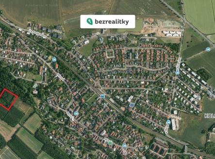 1732529814-yqnfnyiknl-aerial-kolovraty | Prodej - pozemek, les, 9 079 m²