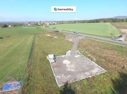 1712759153-gvvqdqewhj-celkova | Prodej - pozemek pro komerční výstavbu, 6 705 m²