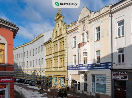 Prodej - dům/vila, 552 m² obrázek