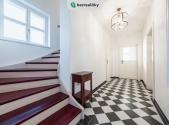 Prodej - dům/vila, 240 m²