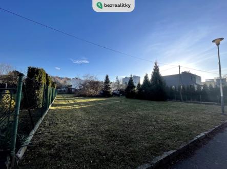 Prodej - pozemek pro bydlení, 747 m² obrázek