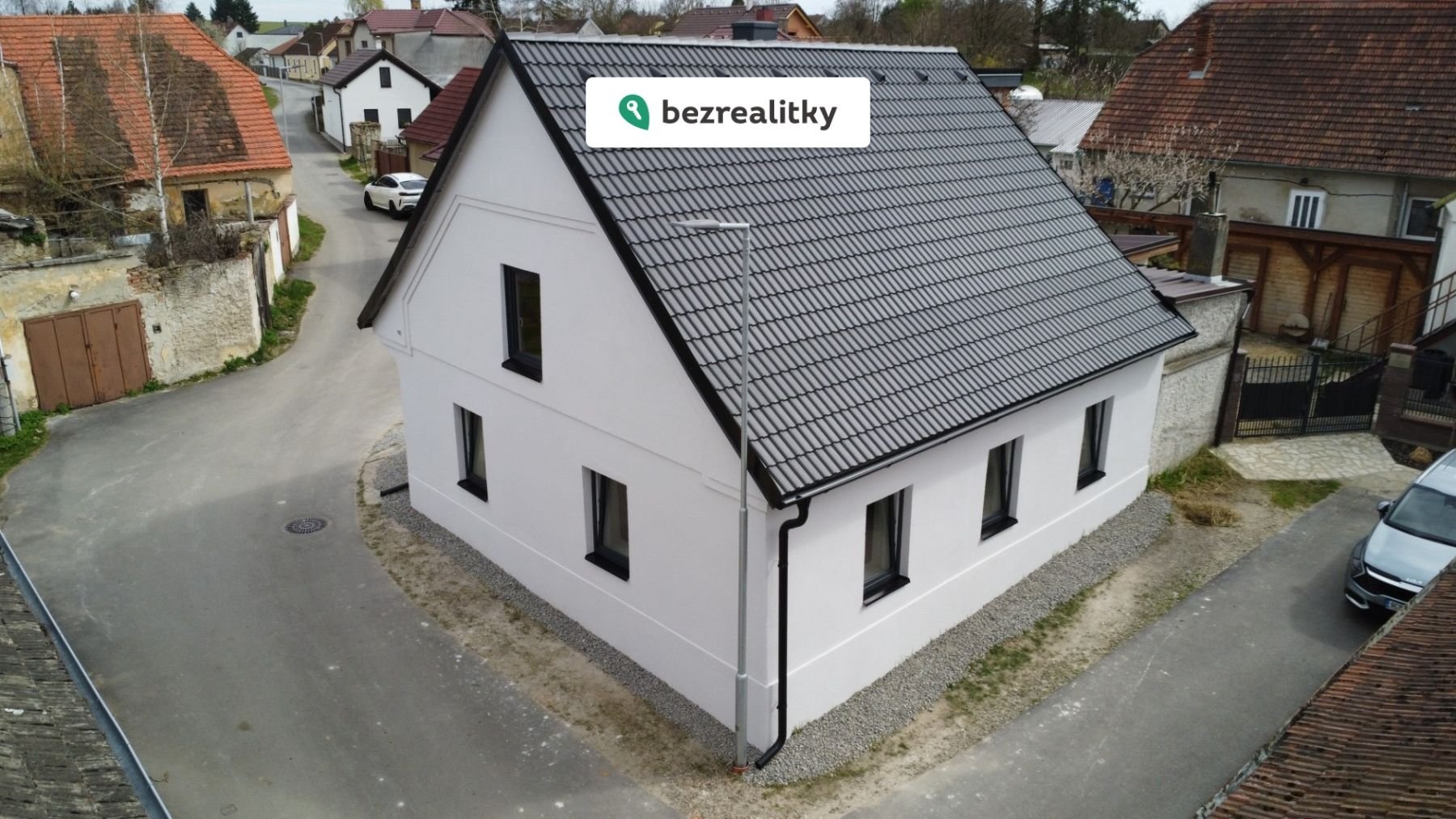 1744565446-ufbvezgzaz-3