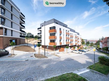 1745779336-ouzffszcga-a7401049 | Prodej bytu, 3+kk, 72 m²
