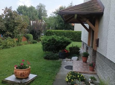 1745833250-vwqaintsxy-9da75db9-1d39-43bd-9147-062f2f7afe66 | Prodej - dům/vila, 230 m²