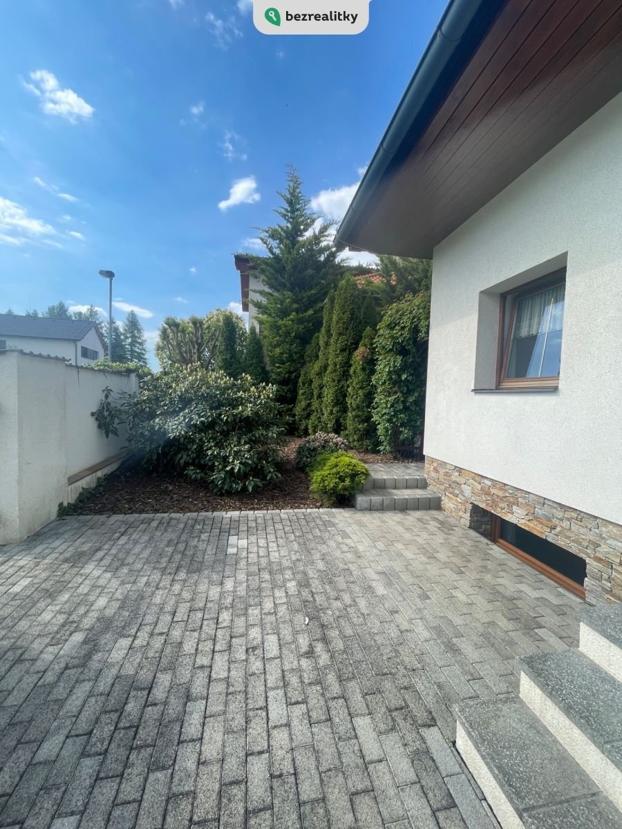 1746439673-orsrzpyrxh-img-9743