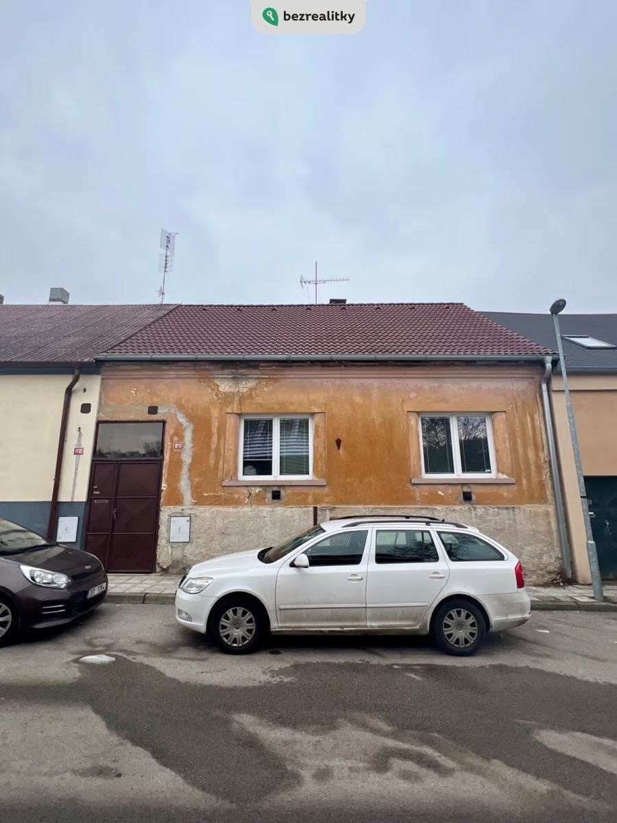 1746686842-jhrnbsanon-img-3417