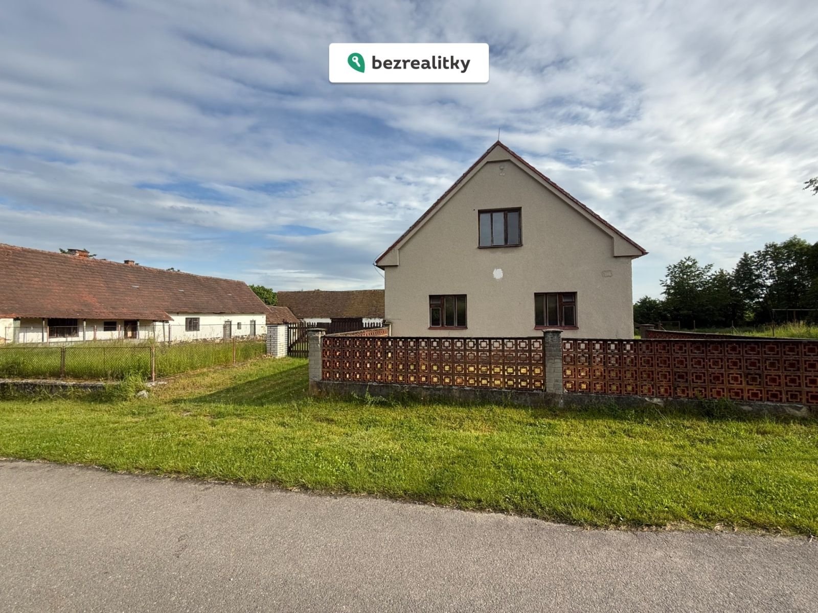 1749147779-uioenadetg-img-3768