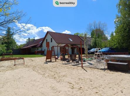 Prodej - dům/vila, 246 m² obrázek