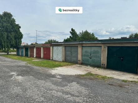 1750235580-ttolenwddq-gar-c3-a1-c5-be-pohled-c5-99ada | Prodej - malý objekt/garáž