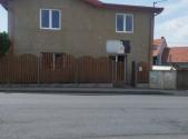 Prodej - dům/vila, 196 m²