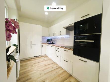 1752044378-dtneupekbl-img-20250708-wa0017 | Prodej bytu, 3+1, 63 m²