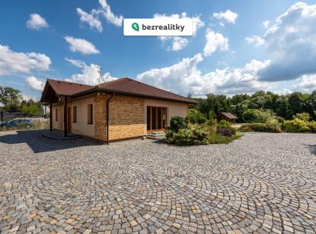 1753338879-hfcmewsmlw-1-dum | Prodej - dům/vila, 122 m²